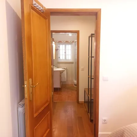 Cozy&Quiet Private Room in Nazaré - Independent Access Pensión